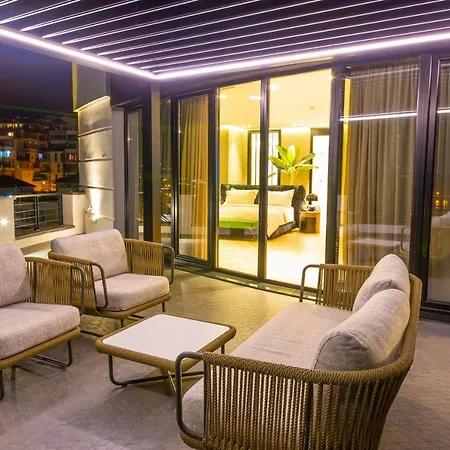 Hotel Unik Selitë e Vogël