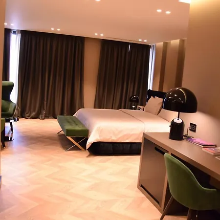 Unik 4* Selitë e Vogël