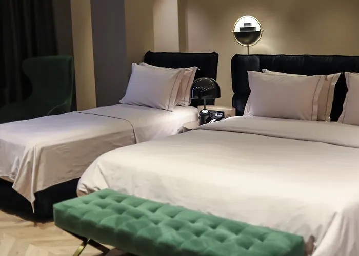 Unik Selitë e Vogël