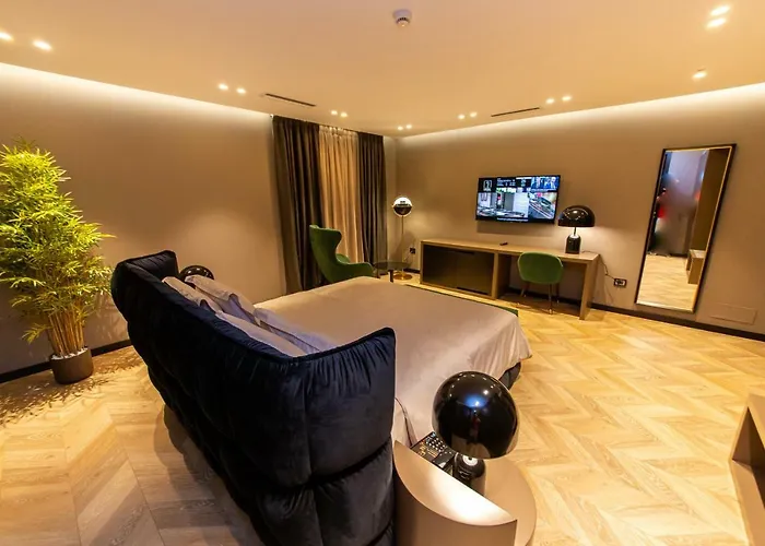 Unik Selitë e Vogël