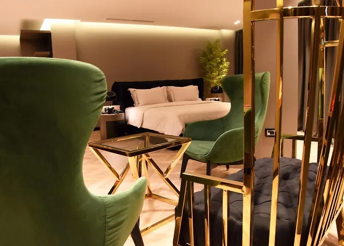 Unik ホテル Selitë e Vogël