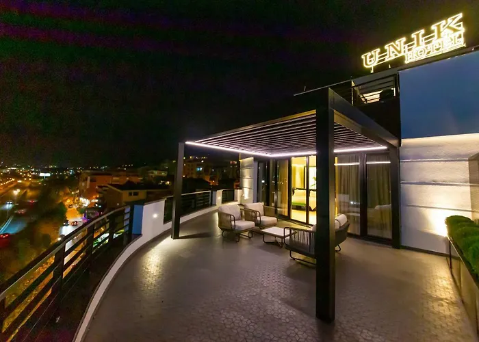 Unik 4* Selitë e Vogël